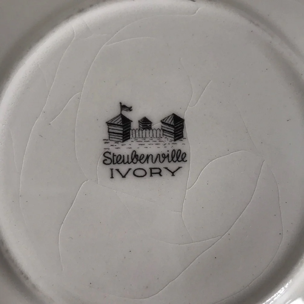 STEUBENVILLE IVORY VINTAGE SAUCER DESSERT SIZE